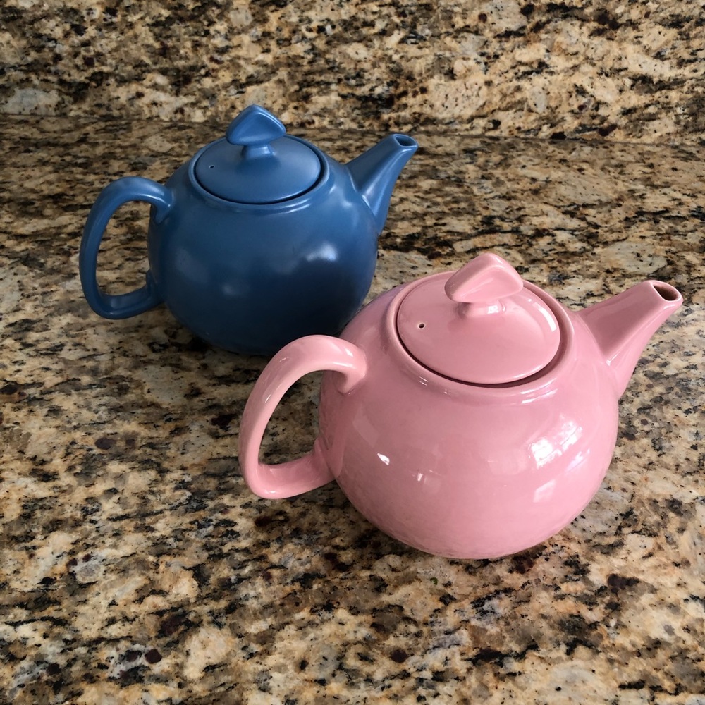 Chantal Teapots